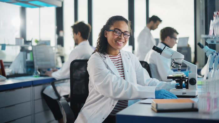 Scientists in a medical lab.